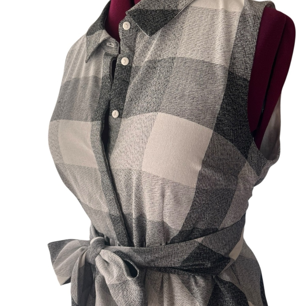 Lace & Mesh Sleeveless Dress – Black & White Buffalo Plaid (Size L)